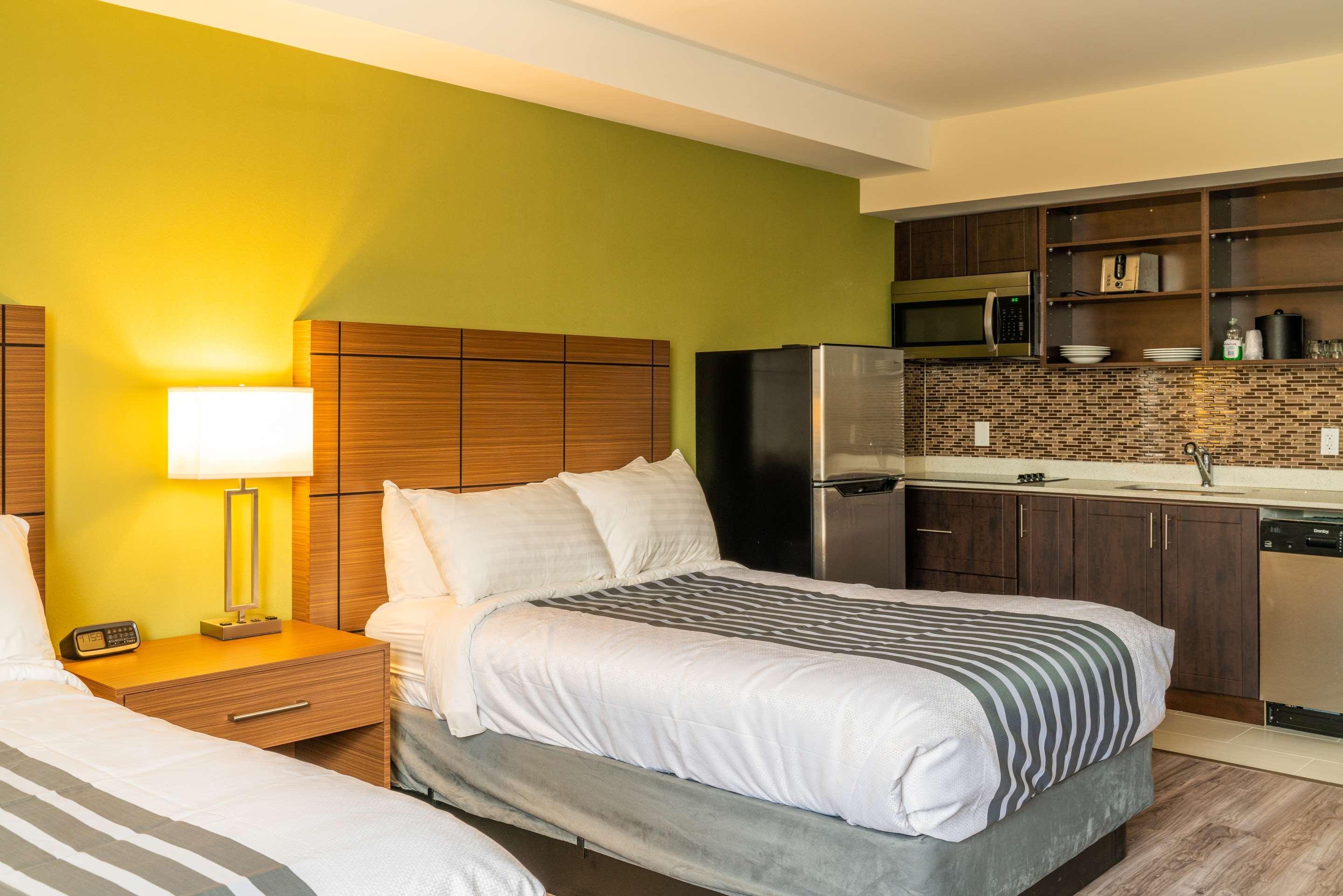 Surestay Plus Hotel By Best Western Kincardine Esterno foto