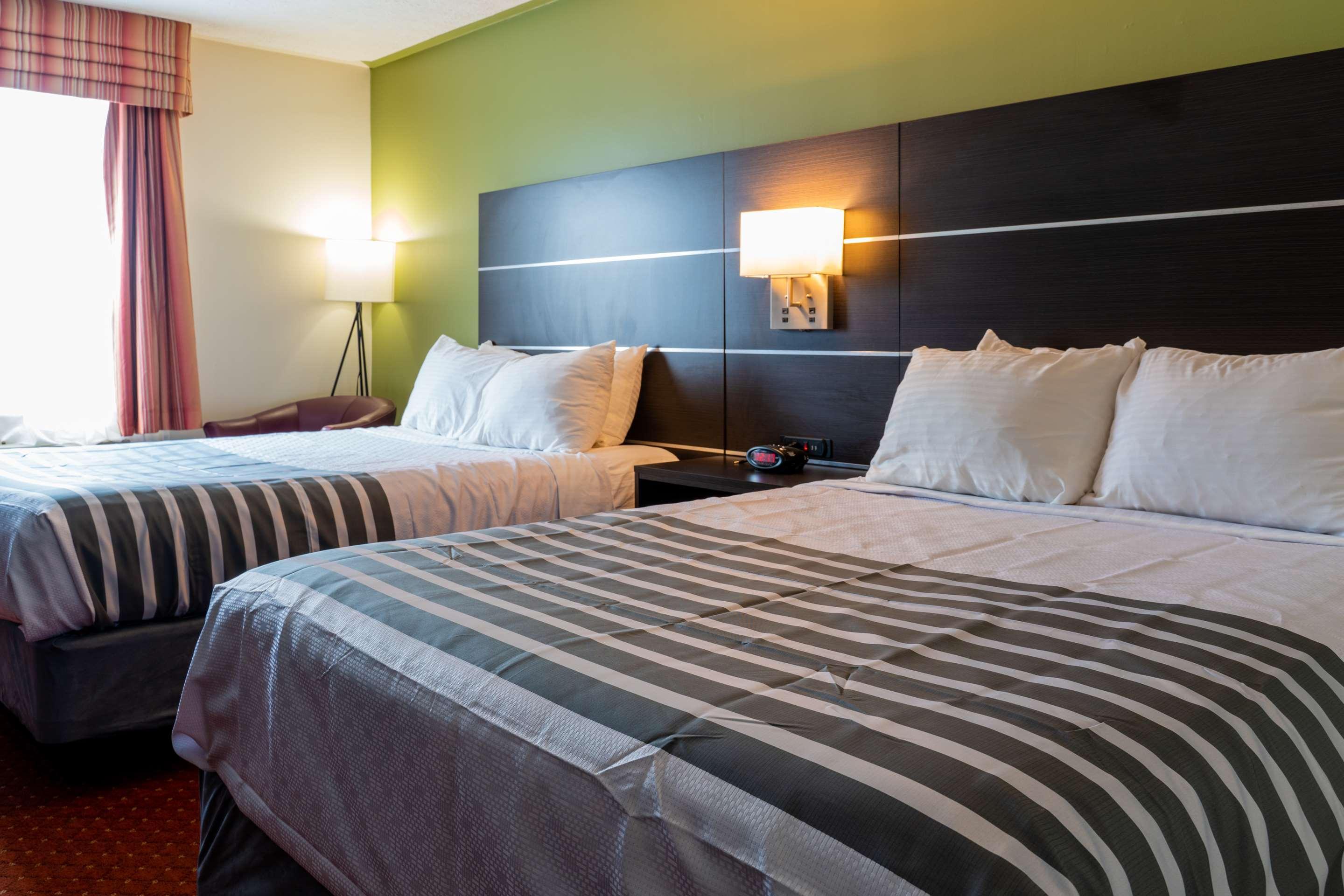Surestay Plus Hotel By Best Western Kincardine Esterno foto
