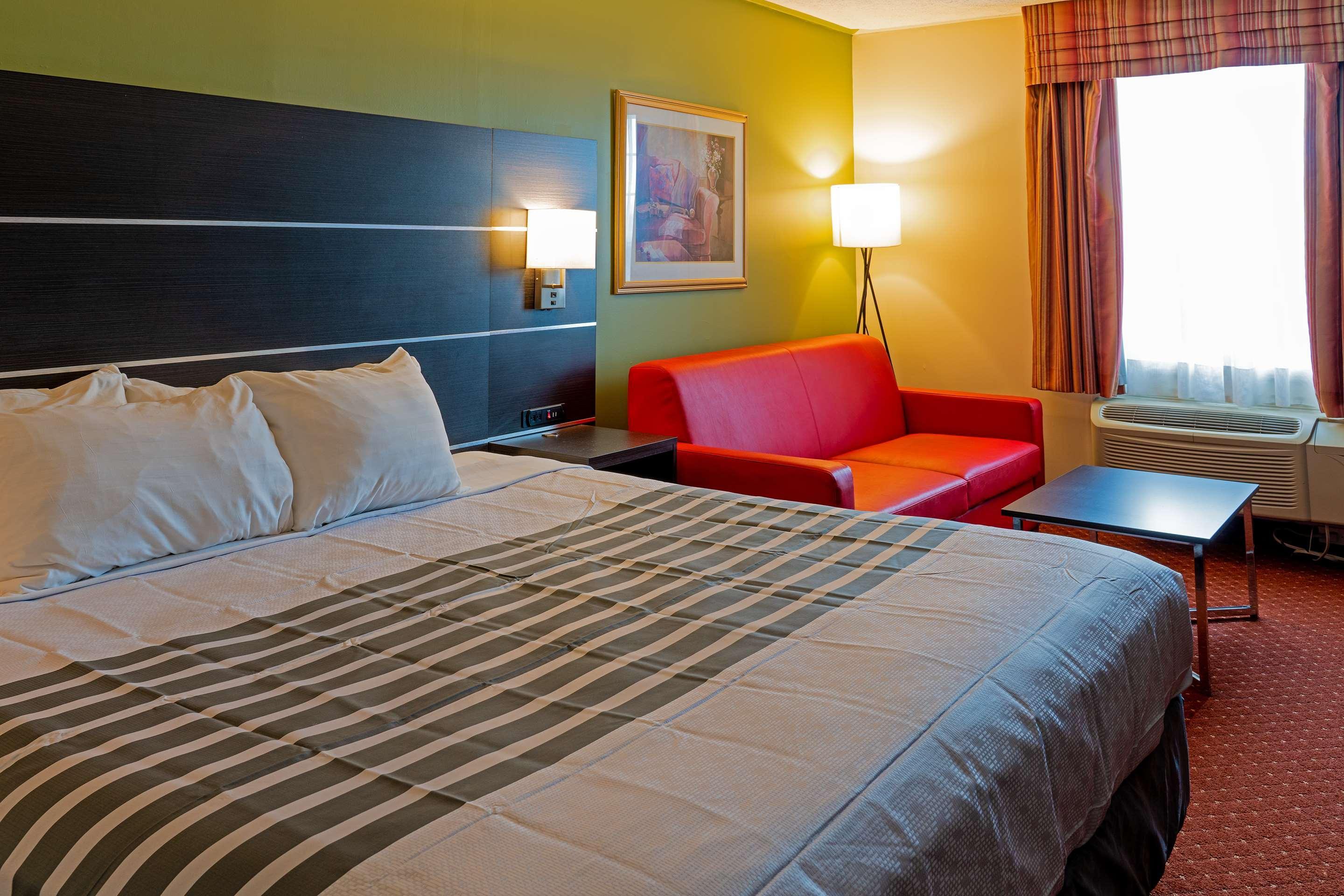 Surestay Plus Hotel By Best Western Kincardine Esterno foto