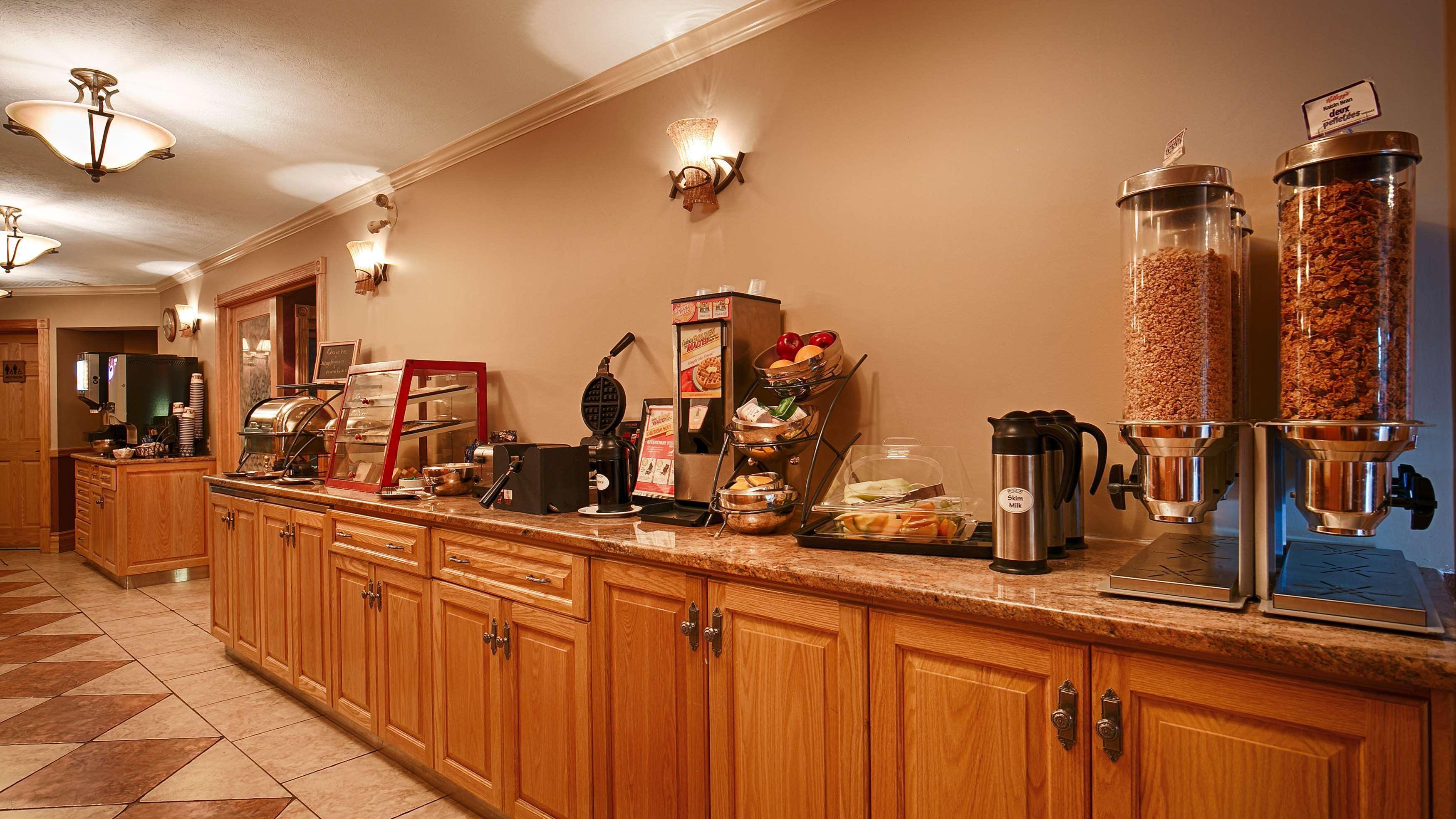 Surestay Plus Hotel By Best Western Kincardine Esterno foto