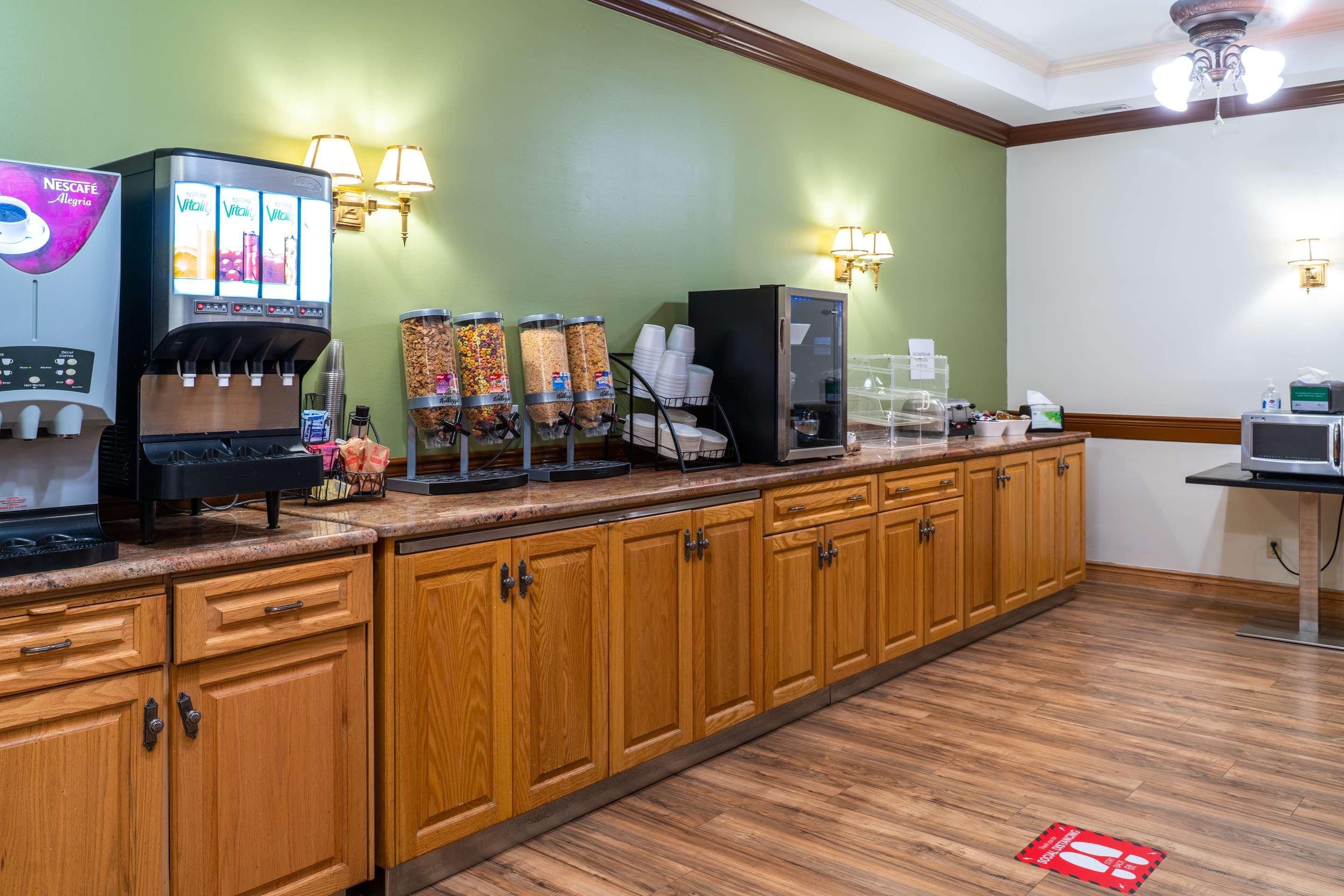 Surestay Plus Hotel By Best Western Kincardine Esterno foto