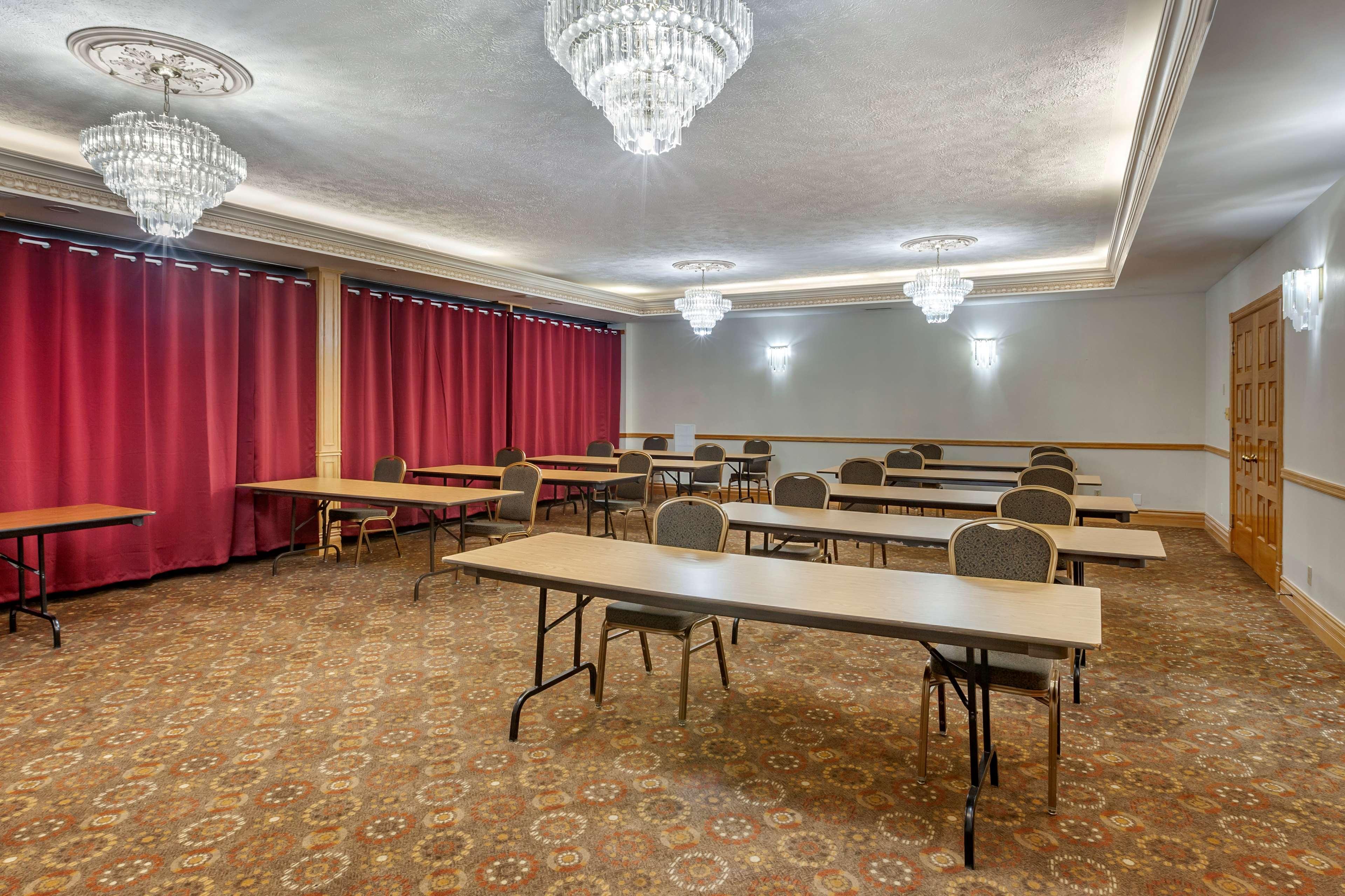 Surestay Plus Hotel By Best Western Kincardine Esterno foto